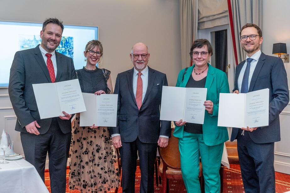 f.l.t.r. PD Dr. Tilman E. Klassert, Dr. Cristina Zubiria Barrera, Prof. Martin Exner, Elke Lemke, PD Dr. Rasmus Leistner