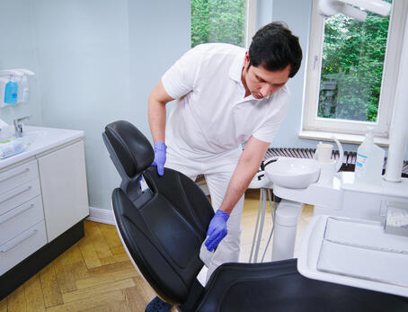 Liegen & Patient:innenbehandlungseinheiten