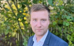 Paul, Supply Chain Manager