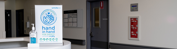 Hand in hand for safety 