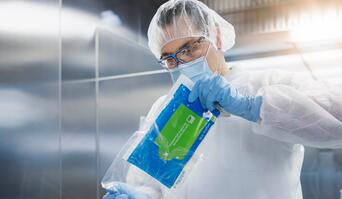 Désinfection par essuyage en laboratoire